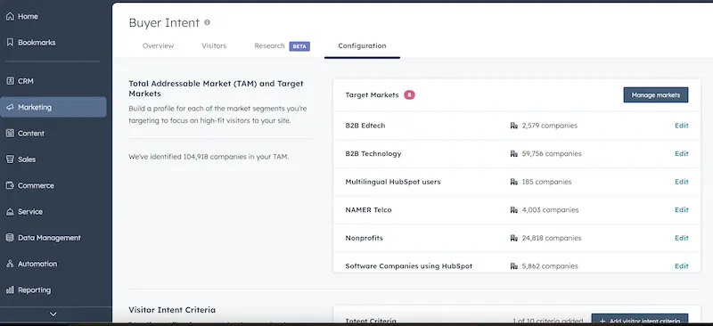 Capture d'écran de la définition des marchés cibles dans HubSpot pour filtrer l'intention des visiteurs.